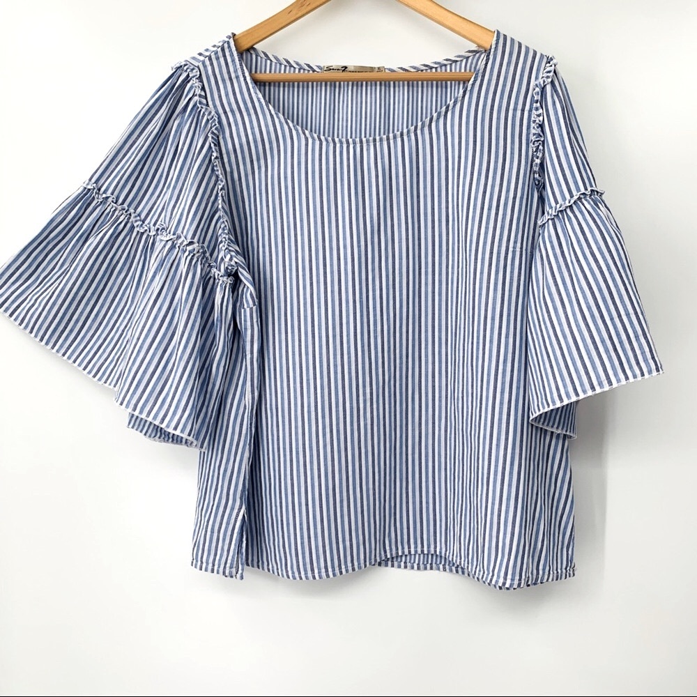 SEVEN Striped butterfly sleeve top Size extra large